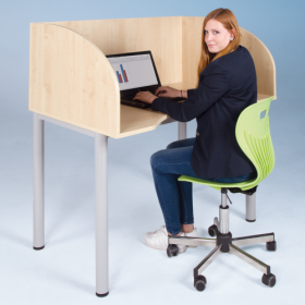 Arbeitstisch mit Sichtblende und Körperausschnitt Tiefe: 80 cm, Breite & Höhe wählbar-image