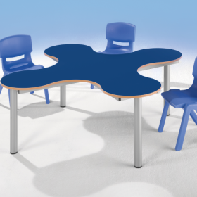 Kleeblatt Vierertisch Schultisch mit Melaminplatte, fahrbar Fahrbar, B/T 139 x 139 cm, Höhe 52 cm, Dekor Blau-image